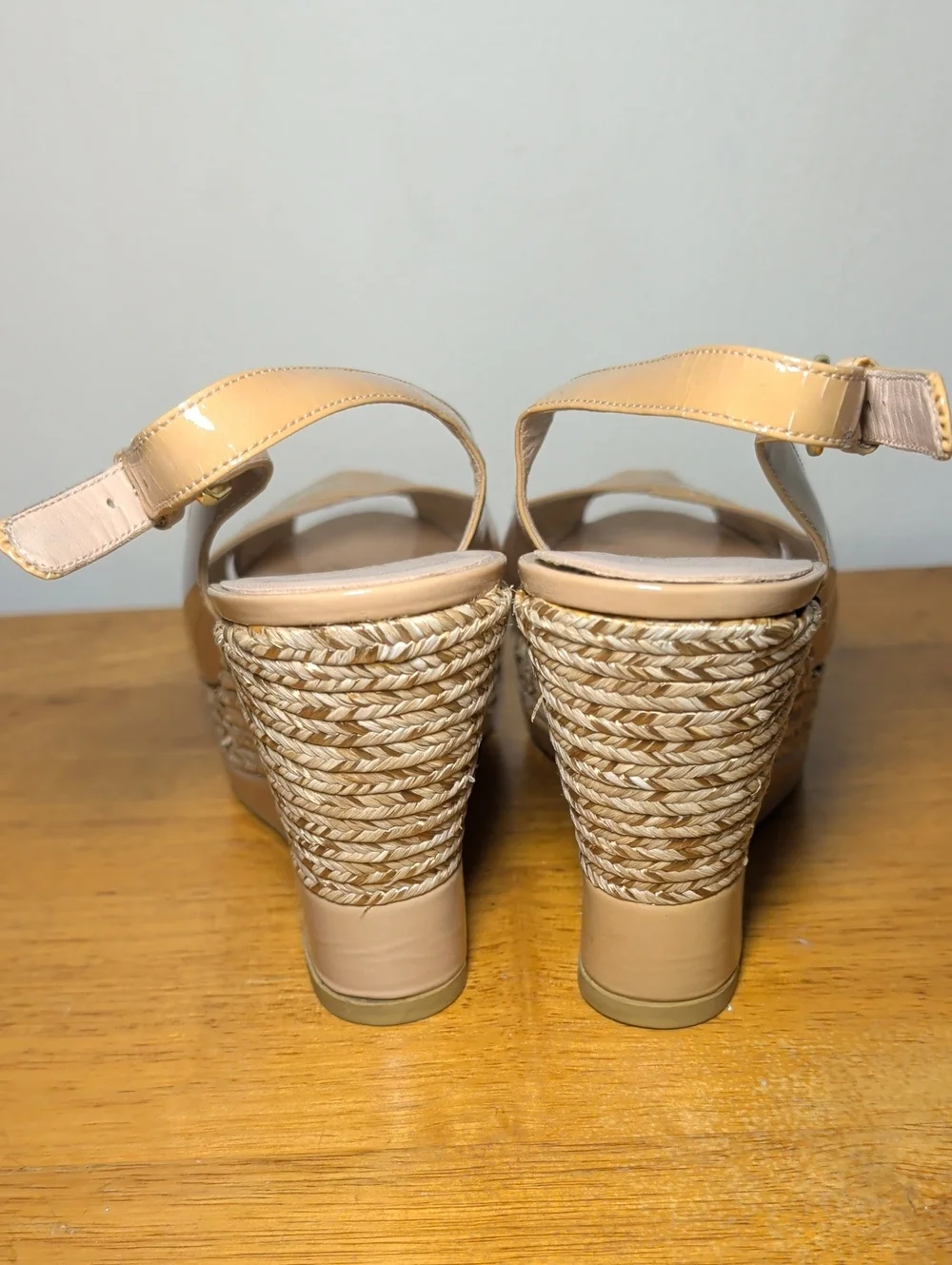 Stuart Weitzman Patent Leather Espadrille Wedge Sandals Beige Women's Size 9M